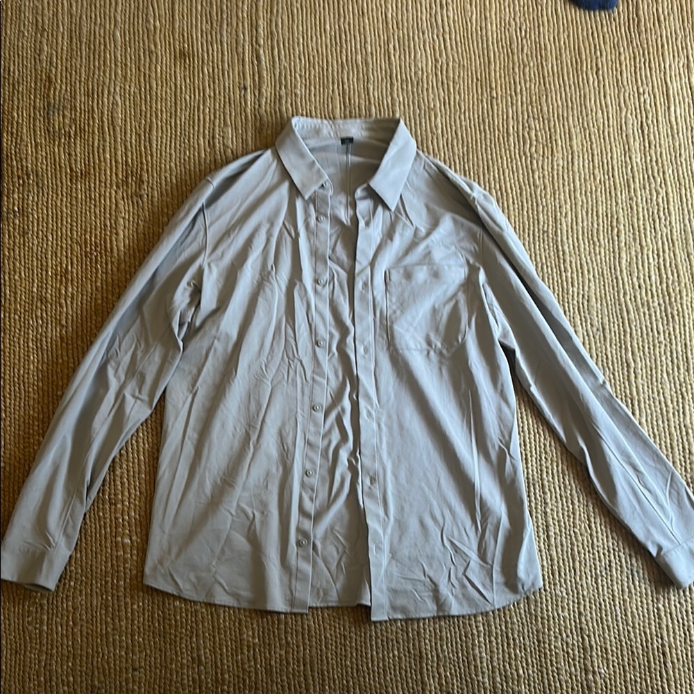 Lululemon Athletica Gray Collared Shirt